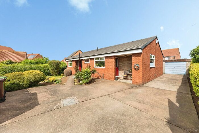 3 Bedroom Detached Bungalow For Sale In Cobblers Lane, Pontefract, WF8