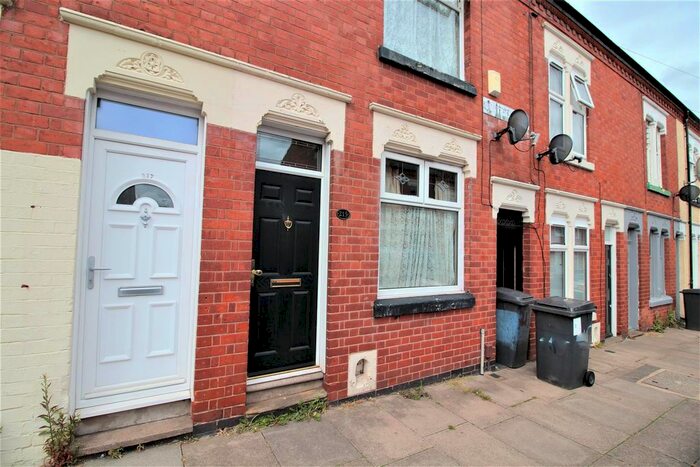 2 Bedroom Terraced House To Rent In Beatrice Road, Leicester, LE3
