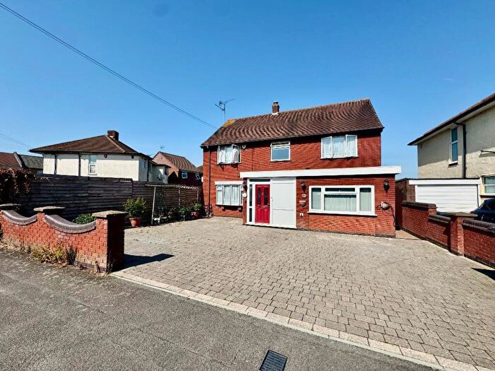 6 Bedroom Property For Sale In Stanford Road, Luton, LU2