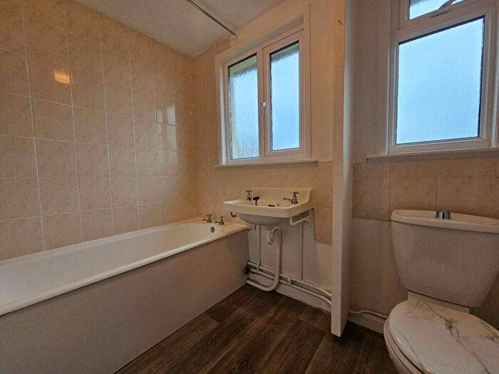 2 Bedroom Detached Bungalow To Rent In Felton Common, Felton, BS40