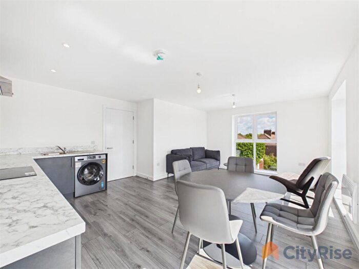 2 Bedroom Apartment To Rent In Queens Court, Queens Road, Liverpool, L14