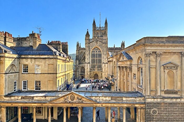 2 Bedroom Flat For Sale In Bath Street, Bath, BA1