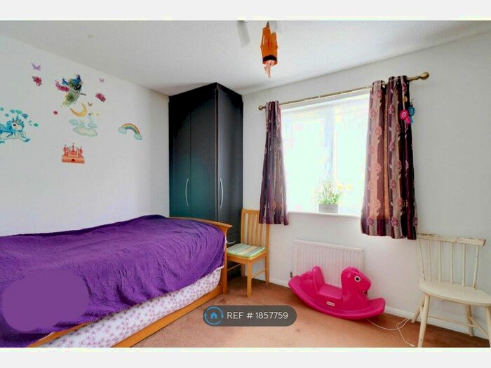 2 Bedroom Terraced House To Rent In Fenman Gardens, Ilford, IG3
