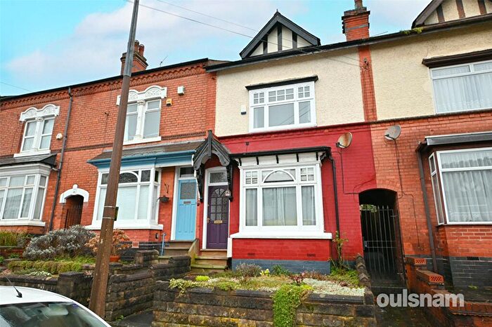 3 Bedroom Terraced House For Sale In Pargeter Road, Bearwood, West Midlands, B67