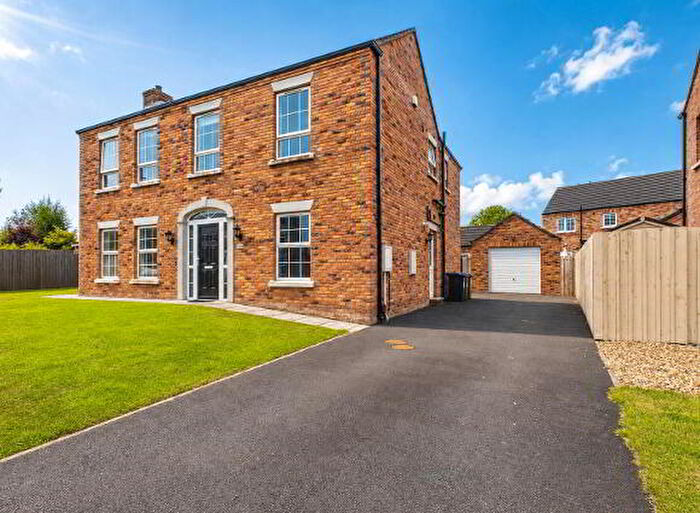 4 Bedroom Detached House With Garages For Sale In Bocombra Meadows, Portadown, BT63