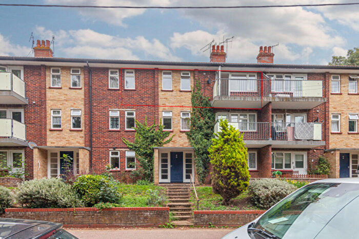 2 Bedroom Flat To Rent In Castle Street, Woodbridge, IP12