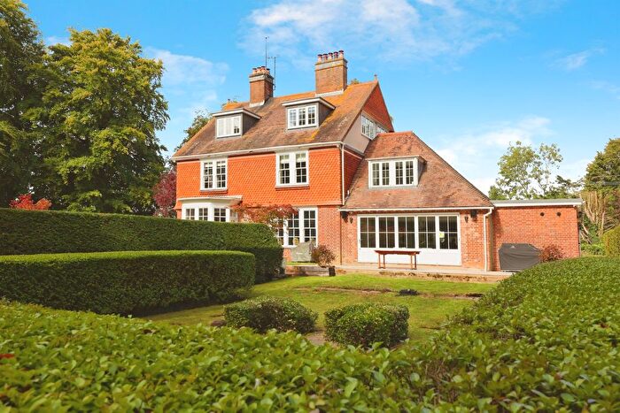 6 Bedroom Detached House For Sale In Milston Road, Bulford, Salisbury, SP4