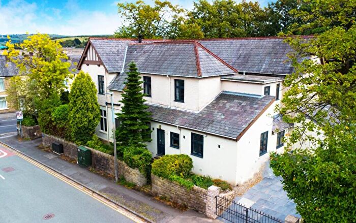 6 Bedroom Detached House For Sale In 'The Gables' St Albans Road, BB3