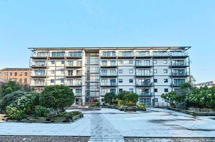 2 Bedroom Apartment For Sale In Pollard Street, Manchester, Greater Manchester, M4