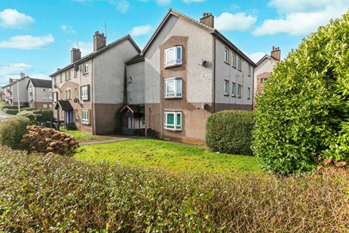 2 Bedroom Flat For Sale In Grampian Avenue, Paisley, Renfrewshire, PA2