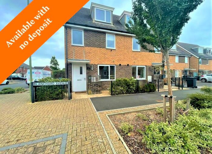 3 Bedroom Town House To Rent In Blanchard Avenue, Gosport, PO13