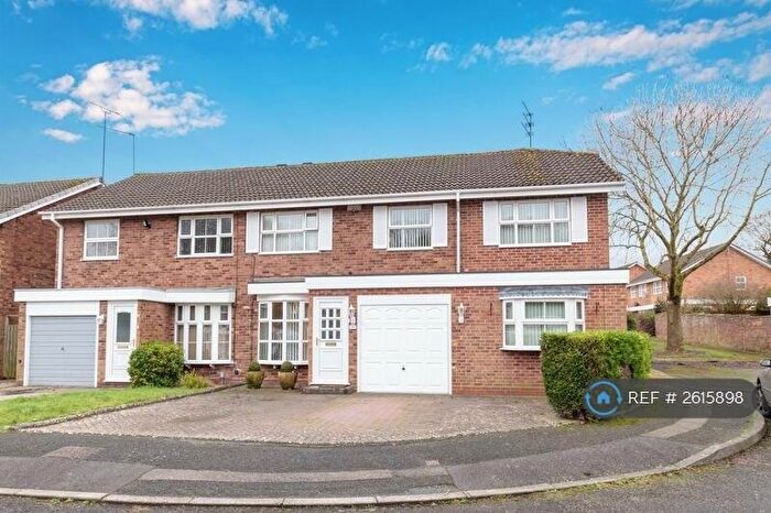 4 Bedroom Semi-Detached House To Rent In Edgmond Close, Redditch, B98