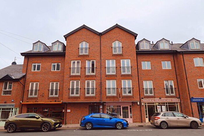2 Bedroom Apartment For Sale In Commonhall Street, Chester, CH1