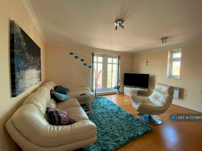 2 Bedroom Flat To Rent In Lower Earley, Reading, RG6