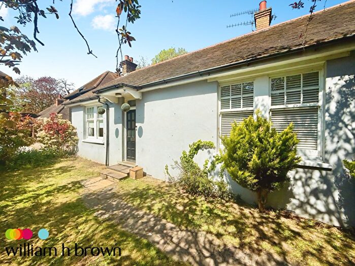 3 Bedroom Property To Rent In High Road, North Stifford, Grays, RM16