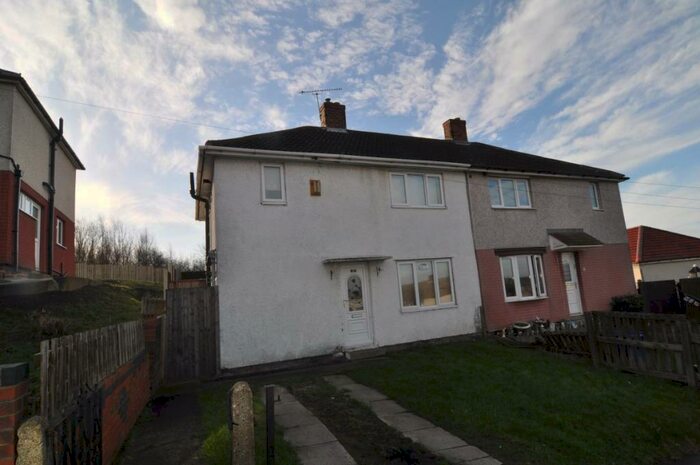 3 Bedroom Semi-Detached House To Rent In Taylor Crescent, Grimethorpe, S72
