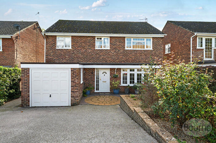 4 Bedroom Detached House For Sale In The Fairway, Whitehill, Hampshire, GU35