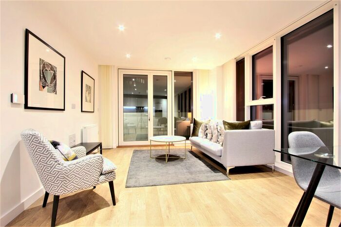2 Bedroom Flat To Rent In Pavilions Court, Cooks Road, London, E15