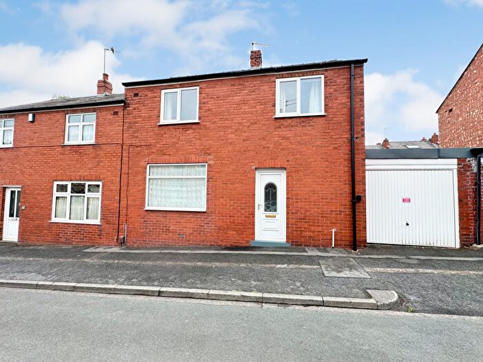 3 Bedroom Semi Detached House For Sale In Fowler Street, Fulwood, Preston, PR2