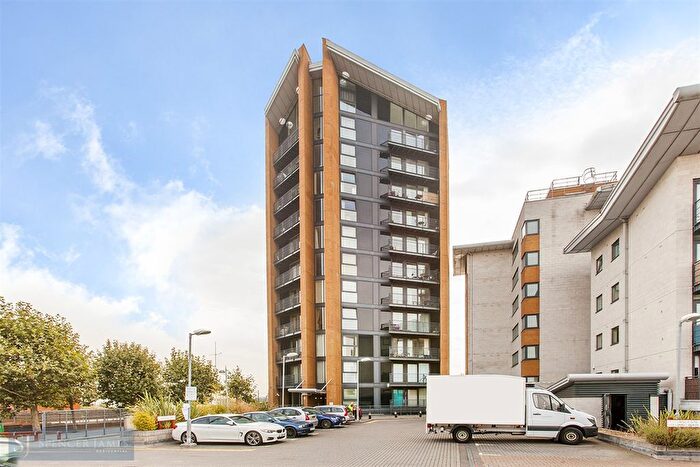 2 Bedroom Flat To Rent In Sunderland Point, E16