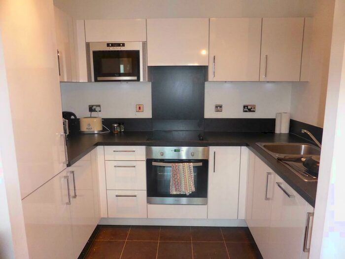 1 Bedroom Flat To Rent In Heron Place, Bramwell Way, Royal Docks, London, E16