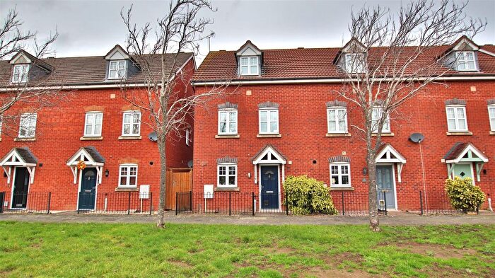 3 Bedroom Terraced House For Sale In Douglas Walk, Saxon Park, Tewkesbury, GL20