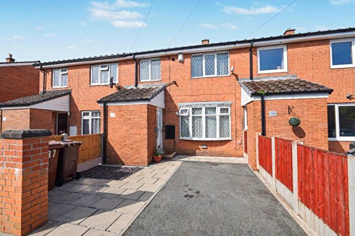 3 Bedroom Town House For Sale In Verner Street, Pontefract, West Yorkshire, WF7