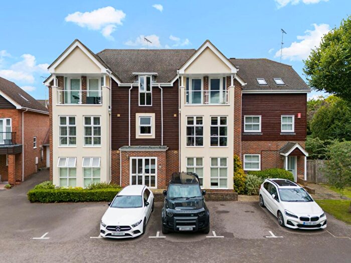 2 Bedroom Apartment To Rent In Pendenza, Cobham, KT11