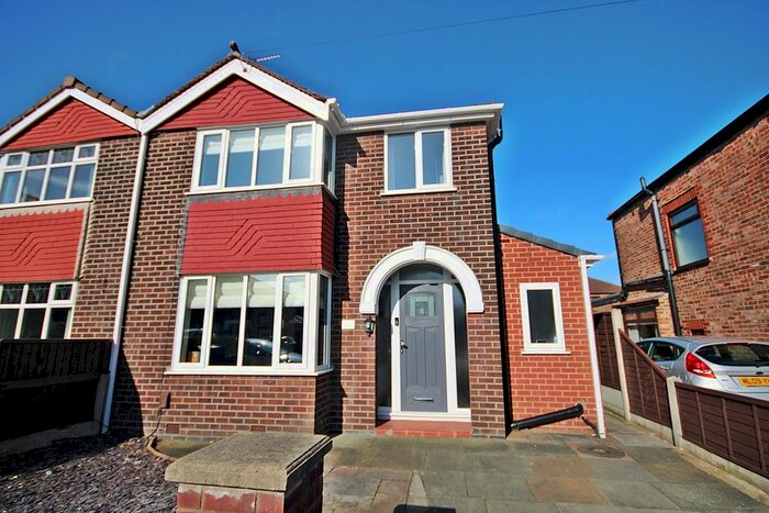 3 Bedroom Semi-Detached House To Rent In Derwent Road, Warrington, WA4