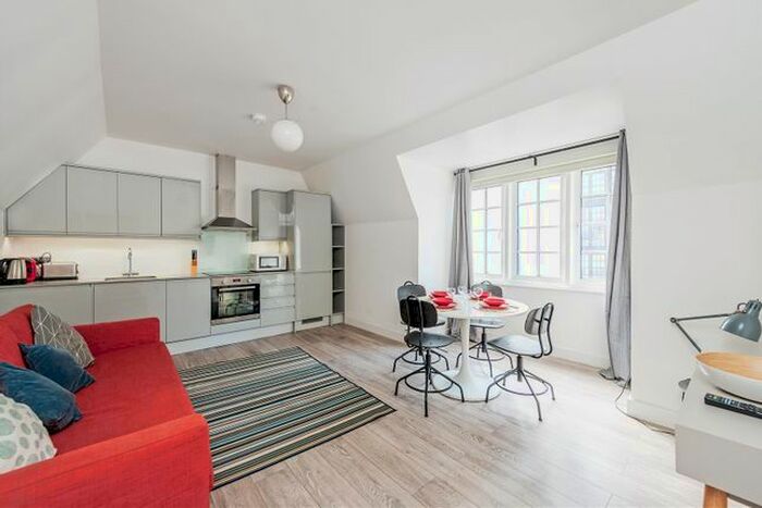 2 Bedroom Flat To Rent In Kensington High Street, Kensington, London, W8