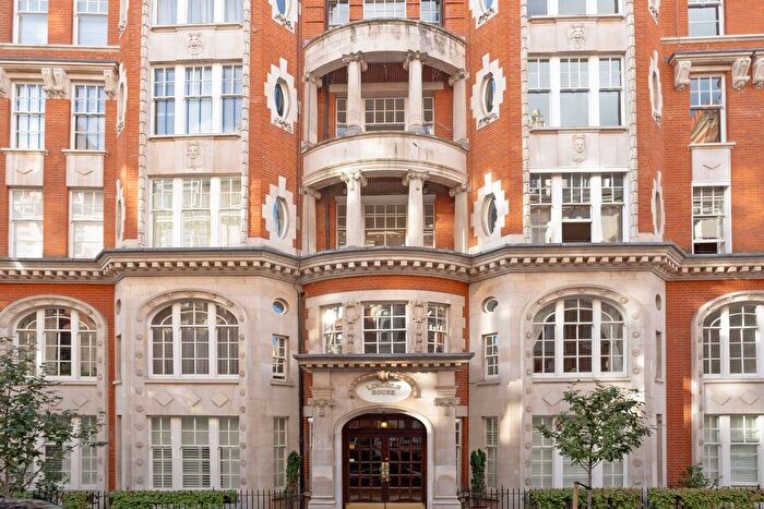 2 Bedroom Flat To Rent In Basil Street, SW3