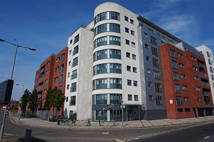 2 Bedroom Flat To Rent In Leeds Street, Liverpool, L3