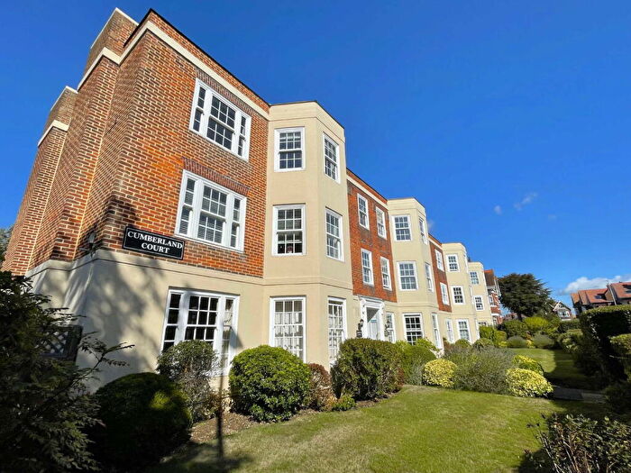 3 Bedroom Flat For Sale In Festing Road, Southsea, Hampshire, PO4