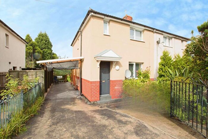 2 Bedroom Semi-Detached House For Sale In Venice Avenue, Burnley, Lancashire, BB11
