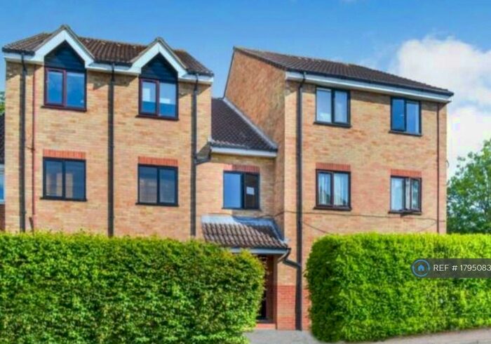 1 Bedroom Flat To Rent In Markwell Wood, Essex, CM19