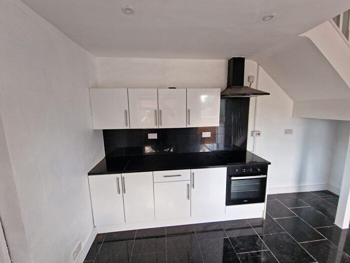 3 Bedroom Terraced House To Rent In Long Street, Burton Upon Trent, DE15