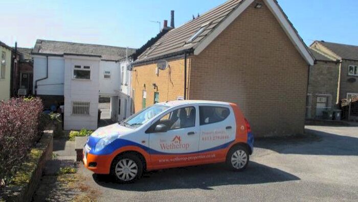 1 Bedroom Flat To Rent In Bradford Road, Birkenshaw, Bradford, BD11