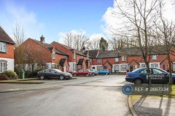 2 Bedroom Maisonette To Rent In Green Ridges, Headington, Oxford, OX3