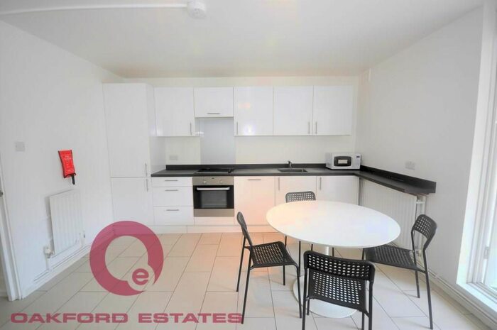 4 Bedroom Flat To Rent In Albany Street, Euston, NW1