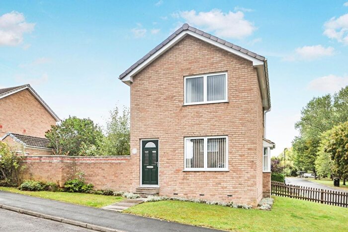 3 Bedroom Detached House For Sale In Nunnington Crescent, Harrogate, HG3