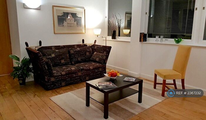 2 Bedroom Flat To Rent In Staten Building, London, E3