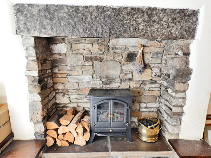 2 Bedroom Terraced House For Sale In Crown Court Cottage, Leyburn, DL8
