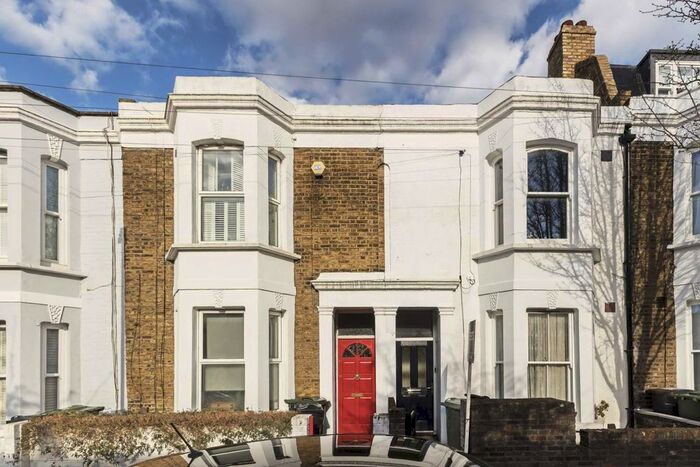1 Bedroom Flat To Rent In Hargwyne Street, London, SW9