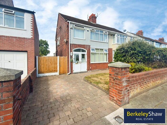 3 Bedroom Semi Detached House For Sale In Chetwood Avenue, Crosby, L23