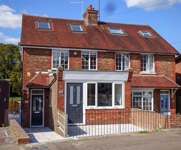 Studio To Rent In Cyprus Road, Burgess Hill, RH15