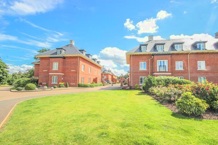 2 Bedroom Apartment To Rent In Henmarsh Court, Balls Park, Hertford, SG13