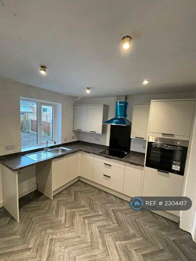 3 Bedroom Semi-Detached House To Rent In Stone Riding, Edlington, Doncaster, DN12