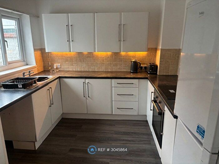 2 Bedroom End Of Terrace House To Rent In Church Road, North Ferriby, HU14