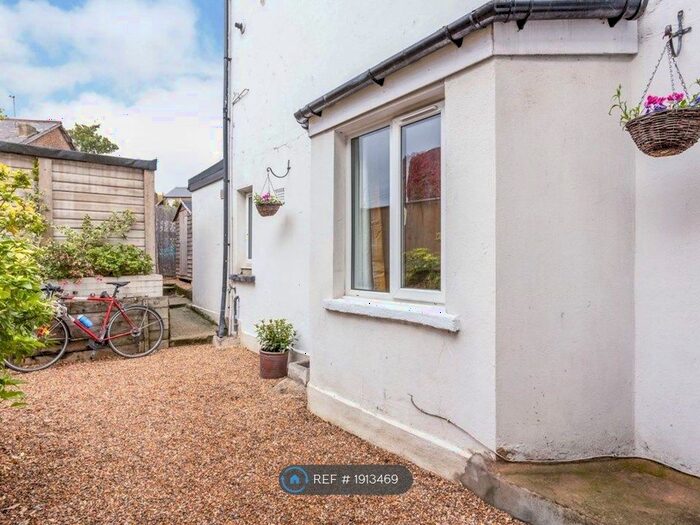 2 Bedroom Maisonette To Rent In Glenwood Road, London, SE6