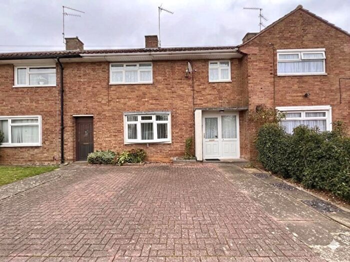 3 Bedroom Terraced House For Sale In Woodside Way, Kings Heath, Northampton, NN5